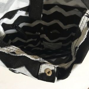 thirty-one Bags - Crossbody Purse by Thirtyone thirty-one Bags - Crossbody Purse by Thirtyone